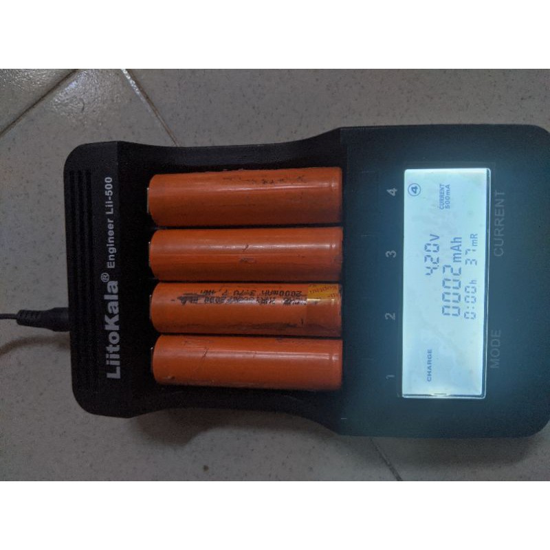 Pin Lithium tháo khối