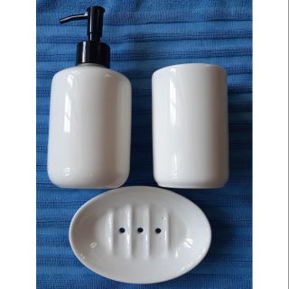 Bộ sứ nhà tắm ikea