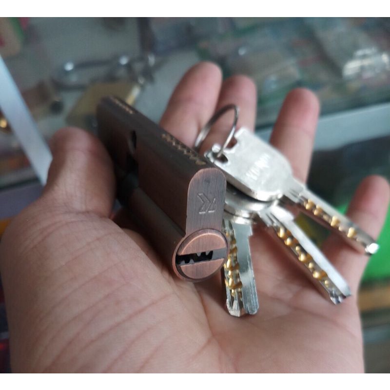 Ruột khoá VICKINI cửa tay gạt sảnh hàng cao cấp 2 đầu chìa ( loại nhỏ 29mm X 70mm )