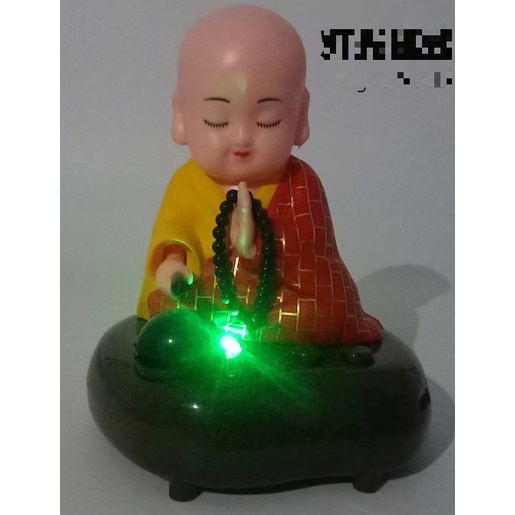 [hoả tốc 2h]Tượng chú tiểu đầu gật gù gõ mõ tụng nhạc kinh phật pin sạc USB có đèn trang trí nhà và xe ô tô pin phát 6h