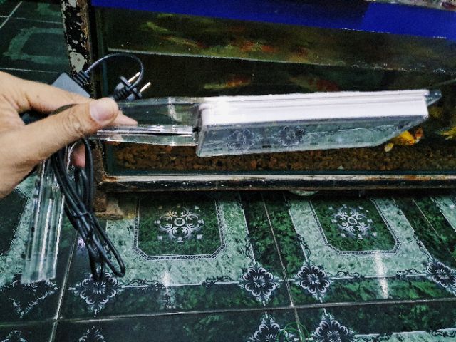 ĐÈN LED KẸP 1 BÊN HỒ THỦY SINH HỒ KHÔNG KIỀNG SOBO 300C