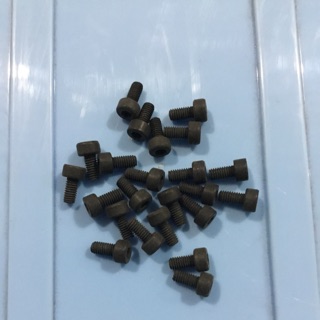 Ốc giữ lưỡi máy cưa sọc 4327