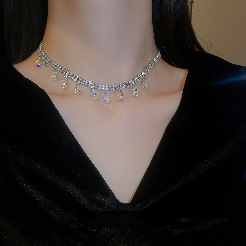 Vòng cổ Mặt Tròn Đính Đá Sang Trọng Thời Trang Cho Nữ