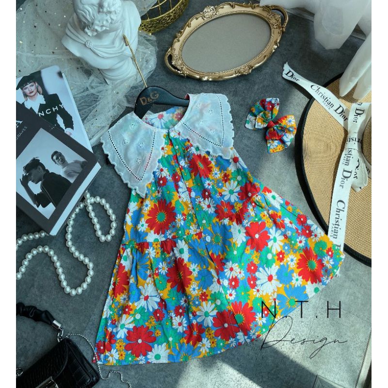 Váy  đũi kèm  cặp  tóc