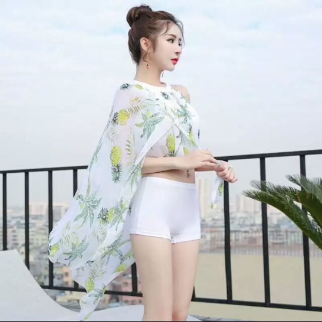 Set áo tắm bikini váy đi biển dáng yếm khoe vai trần gợi cảm