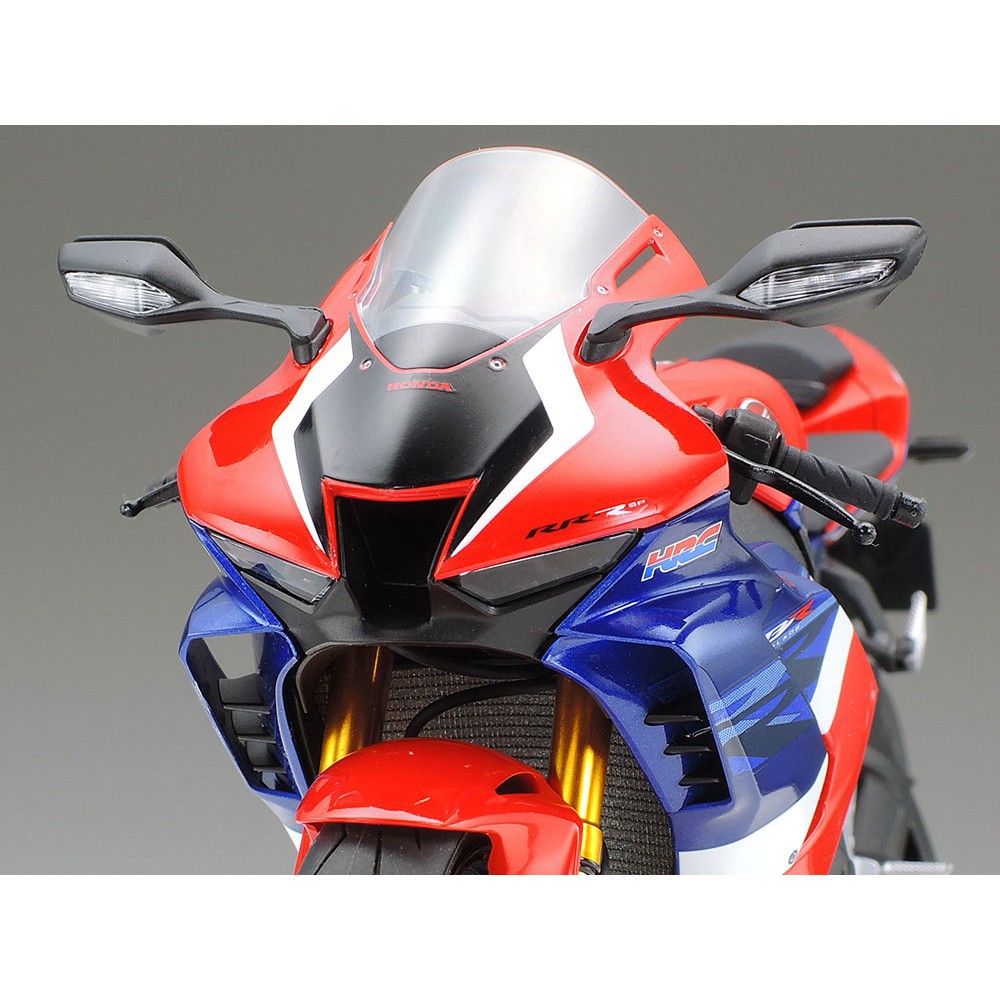 14138 Mô hình Moto 1/12 SCALE Honda CBR1000RR-R FIREBLADE SP  - GDC