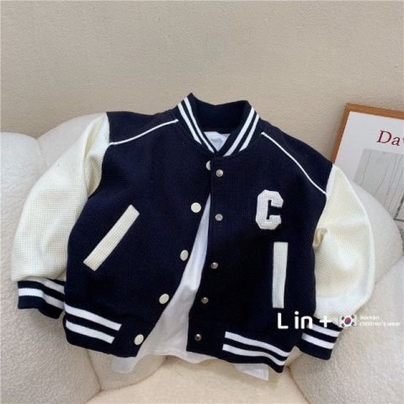 Áo khoác Bomber chữ C QCCC bé trai