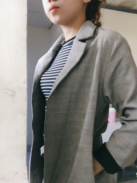 Áo blazer nữ xám phối đen - Gray vest | BigBuy360 - bigbuy360.vn