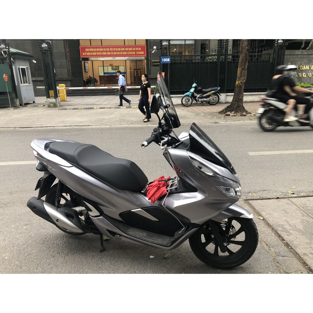 Kính chắn gió xe máy Honda PCX