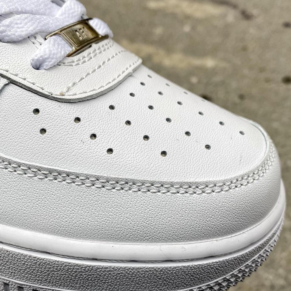 Giày AF1 Trắng, Air Force 1 Nam Nữ Bản Trung Hàng Chuẩn 11 Đầy Đủ Phụ Kiện ( Full BOX BILL )