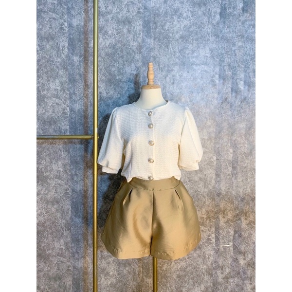 Áo croptop nữ hàng VNXK, thiết kế tay phồng cao cấp, cổ tròn, chất liệu thoáng mát, dễ phối đồ A01