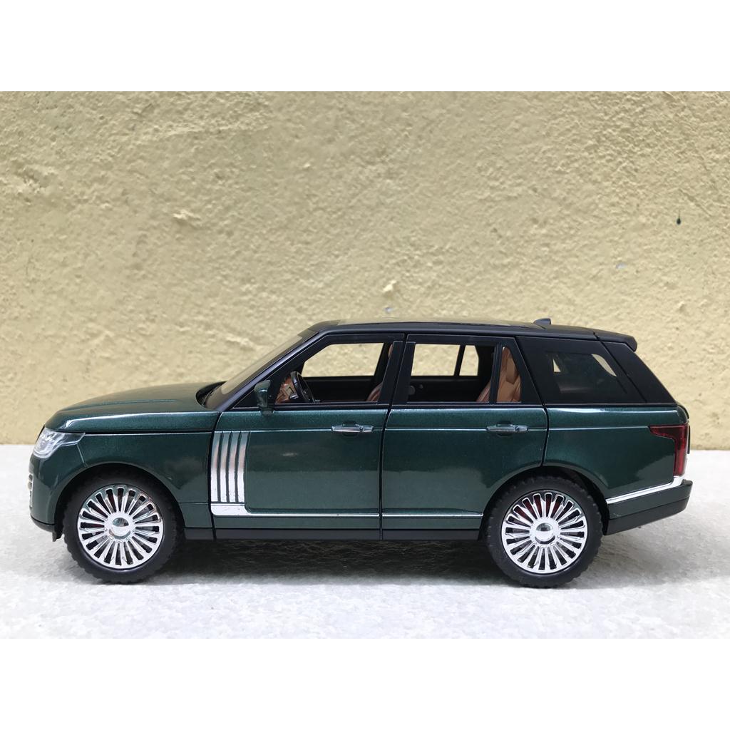 Mô hình xe ô tô Range Rover VOGUE 1:24