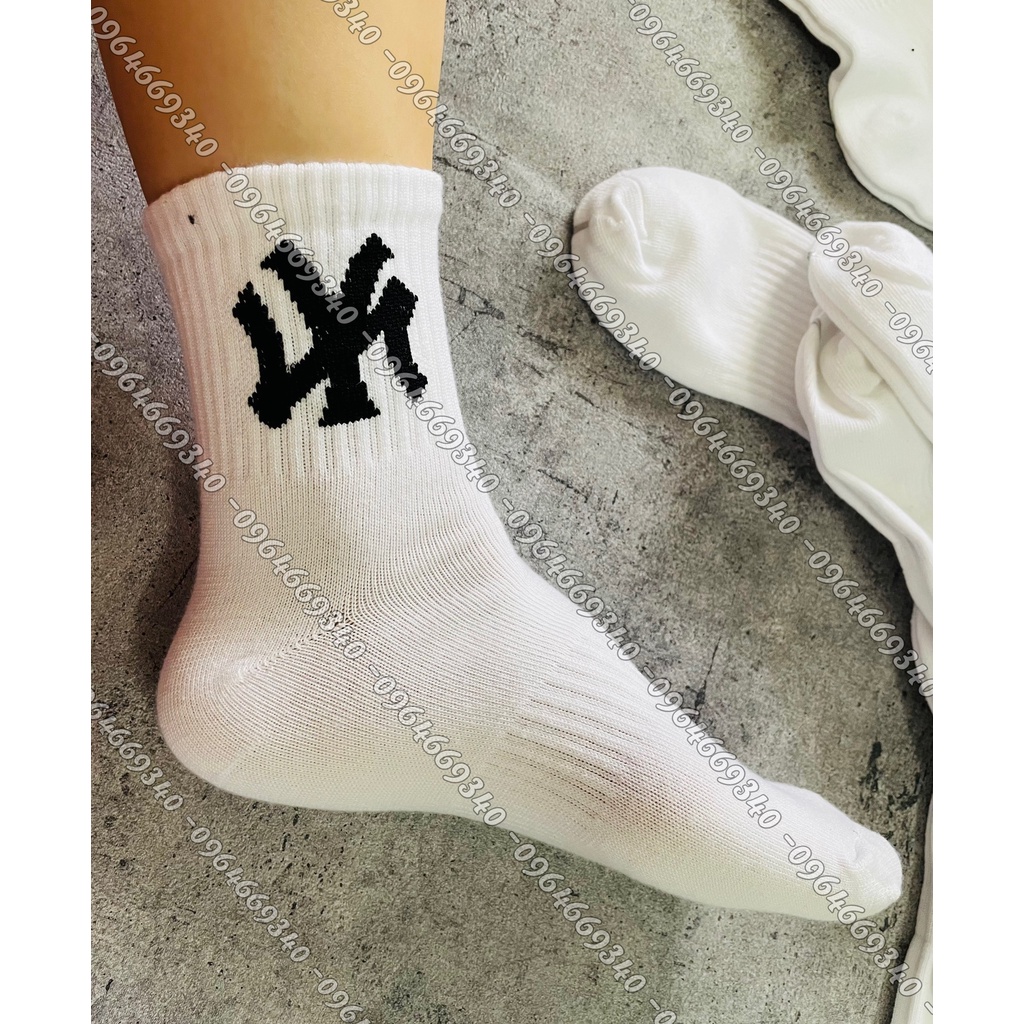 Tất MLB cổ lửng