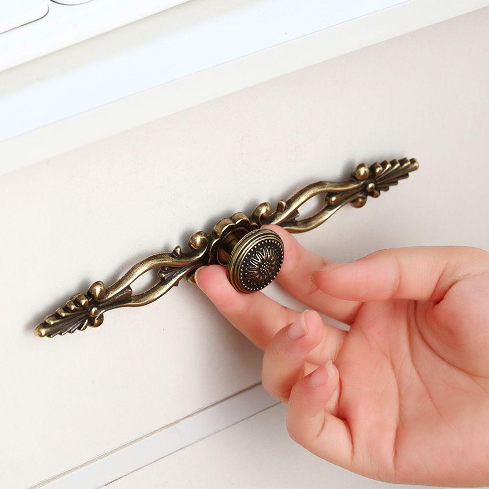 Tay Nắm Cửa Tủ Nhà Bếp Thiết Kế Đục Lỗ Phong Cách Vintage
