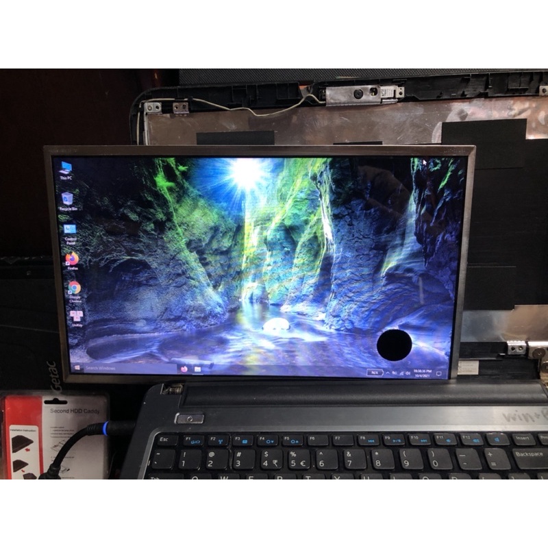 Màn 14 led dày 40pin đốm đen tròn ko sọc sáng đẹp