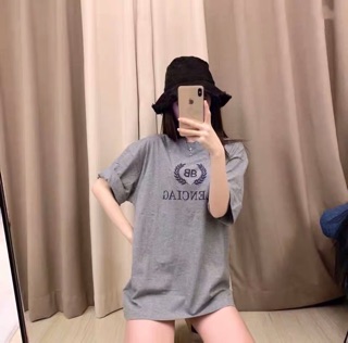 Áo phông thun balenciga