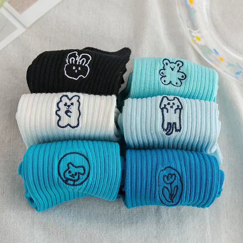 Vớ Xanh Mint Thêu Họa Tiết Dễ Thương - Tất Cao Cổ Xanh Mint Trend