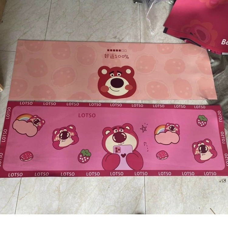 Thảm bếp gấu dâu tây set 2 miếng thấm hút cao, độ ma sát cao siêu xinh