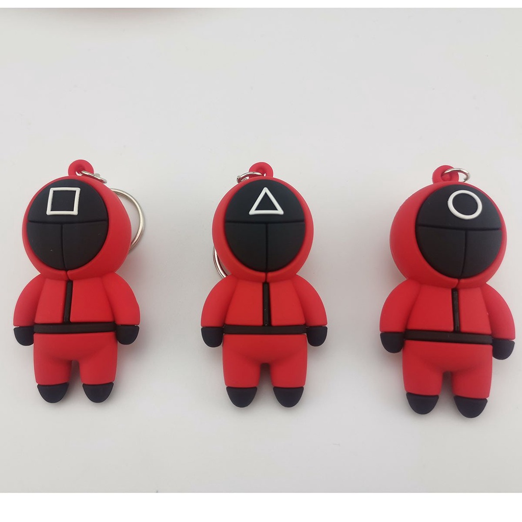 Móc khóa chủ đề Squid Game 3d màu đen cá tính