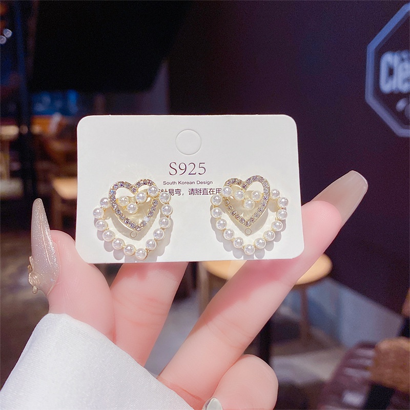 Đôi Bông Tai Hình Trái Tim Thời Trang Cho Nữ