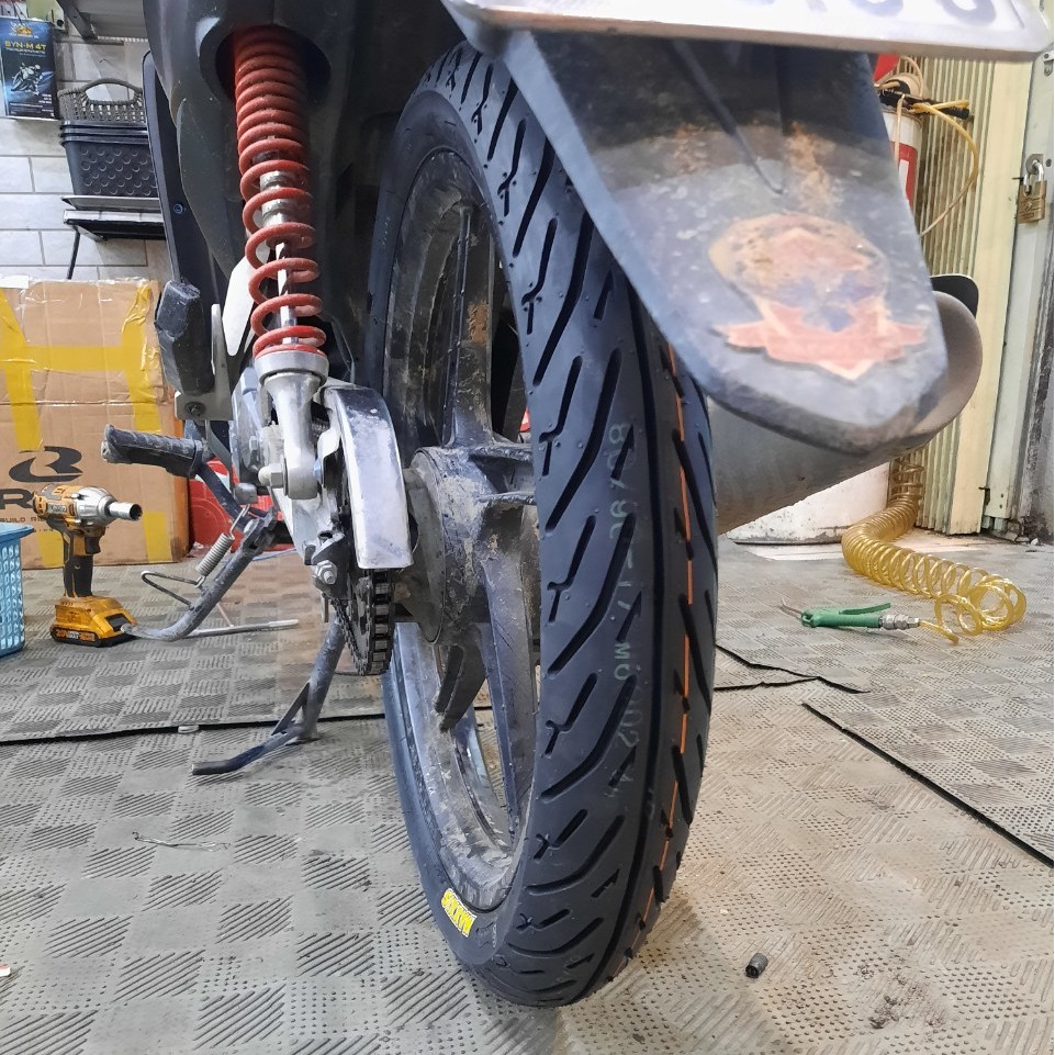 Vỏ Xe Maxxis Không Ruột xe số, côn tay