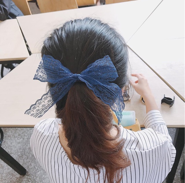 CỘT TÓC NƠ REN TIỂU THƯ ẢNH THẬT