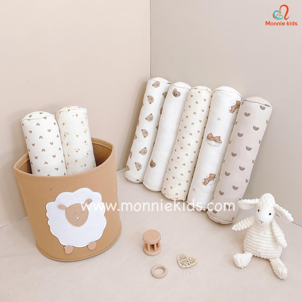 Gối ôm muslin cho bé Mochee 15x50cm, gối ôm trẻ em vải xô cotton họa tiết - Monnie Kids