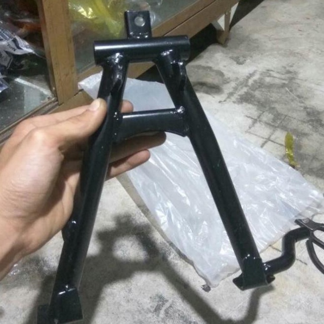 Chân chống giữa cho xe Dream [ LOẠI DÀY] Chân chống chính ( chống đứng ) lắp cho xe dream wave và các dòng xe tương tự