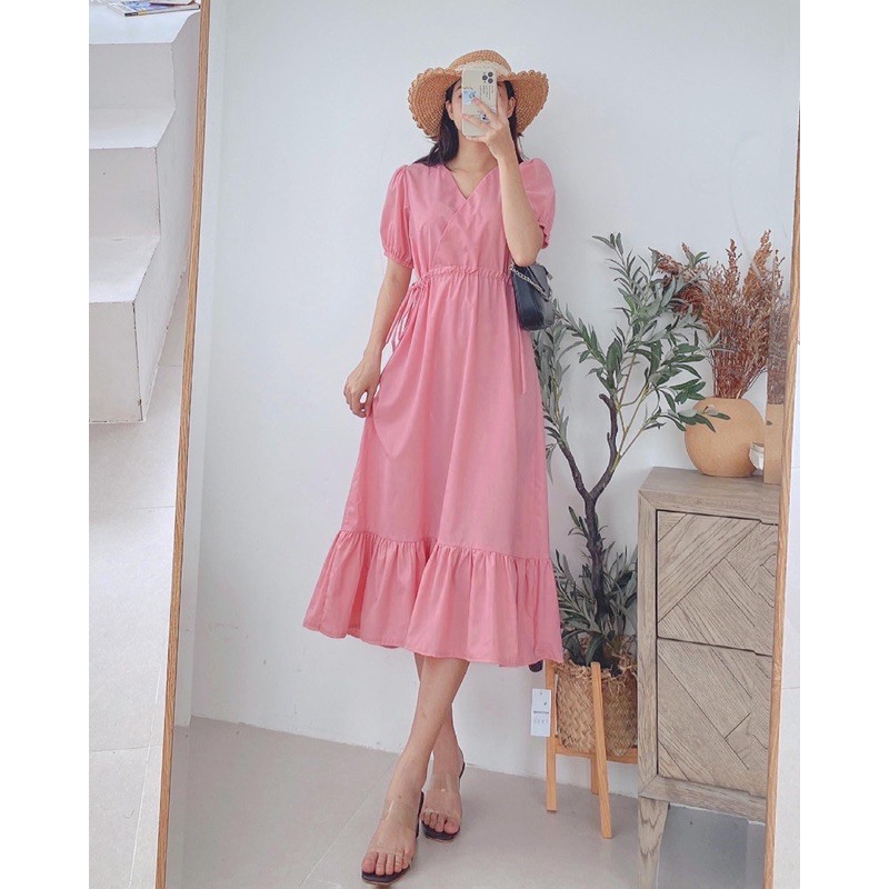 váy hồng rút eo