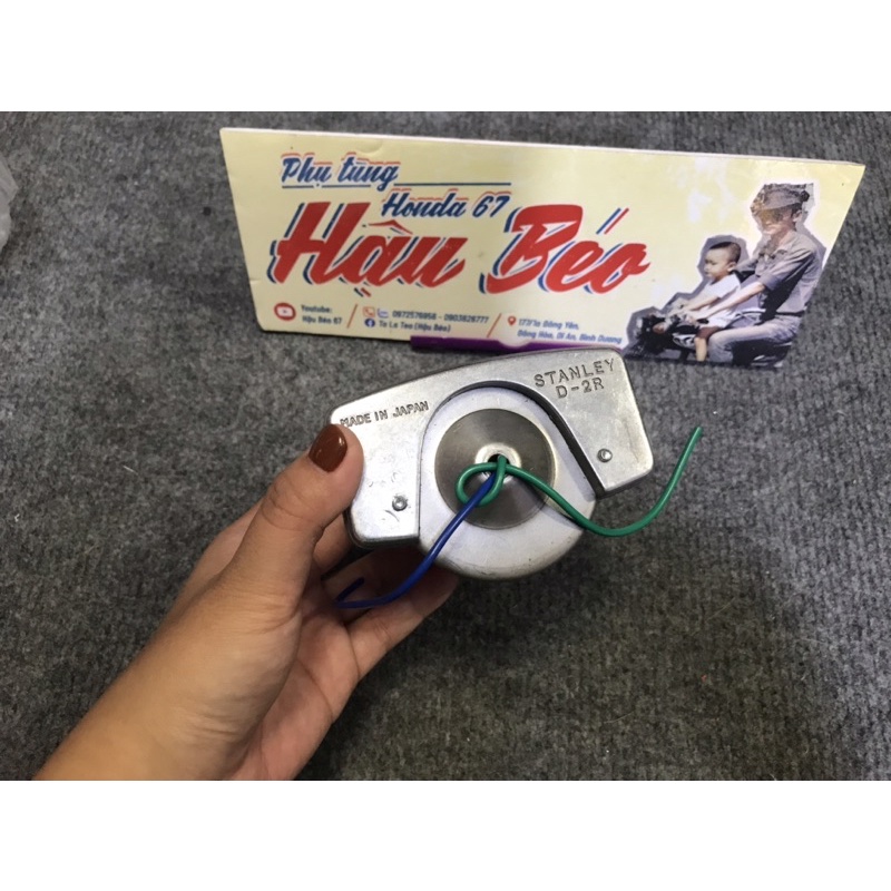 Đèn lái 66 đế nhôm luôn cóc