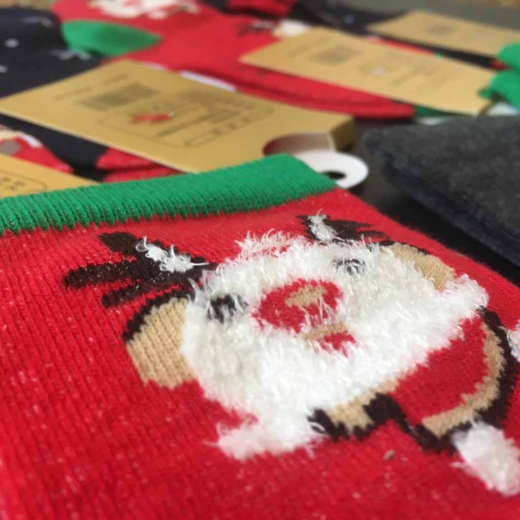 5 Đôi tất Giáng Sinh Noel cho bé 1-9 tuổi đáng yêu