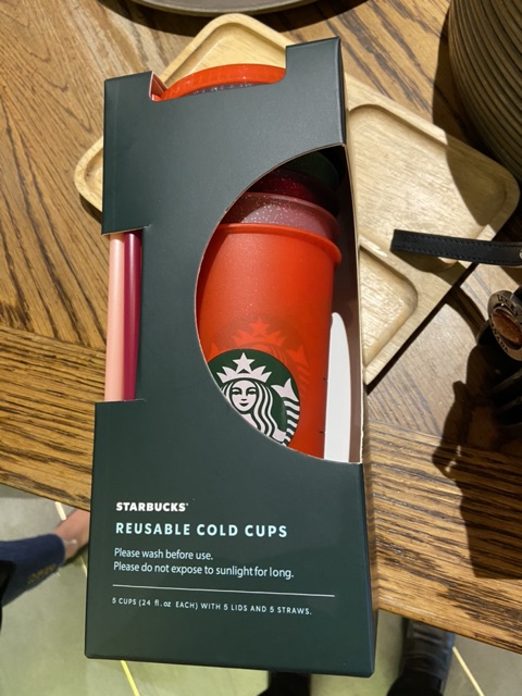 Ly nhựa Starbuck Noel Reusable lấp lánh 2020