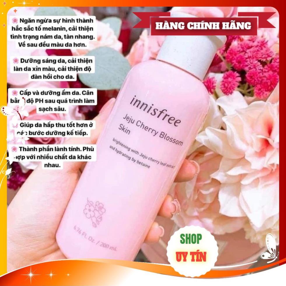Nước Hoa Hồng TONER Chiết Xuất Từ Lá Hoa Anh Đào Hoàng Gia Innisfree Jeju Cherry Blossom Skin - 200ml