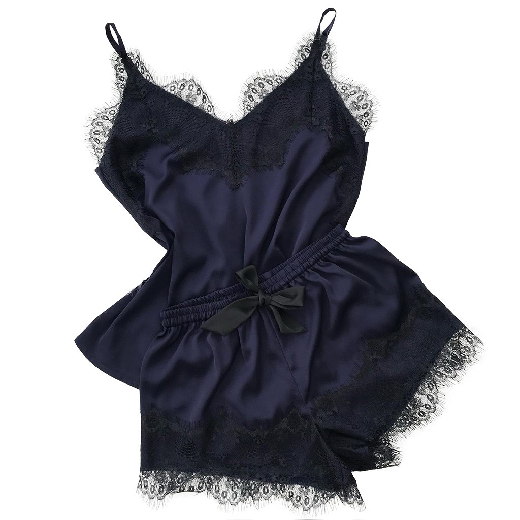 Đồ ngủ vải satin thời trang nữ quyến rũ