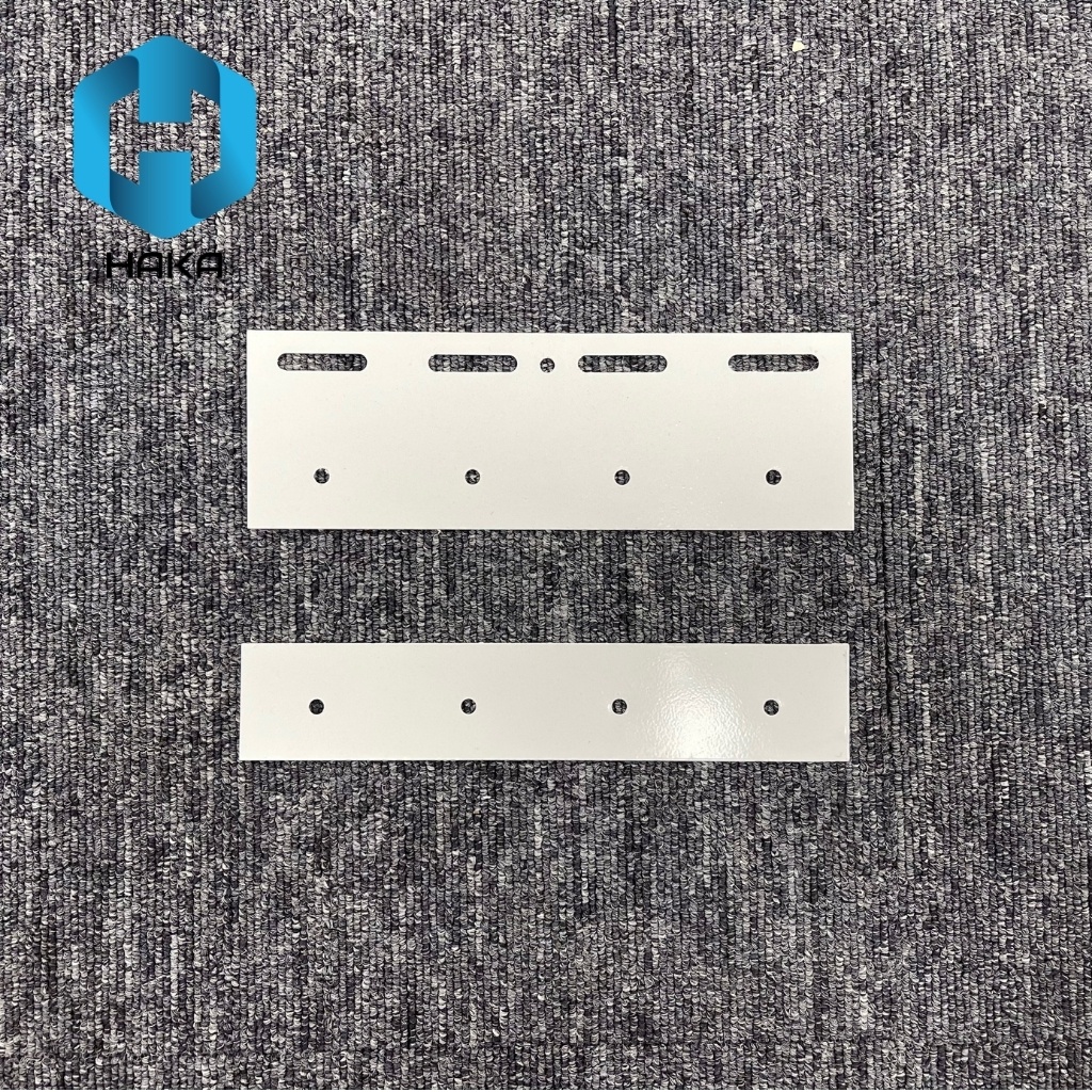 Phụ kiện rèm nhựa PVC, Cặp định vị bát treo chất liệu sắt sơn tĩnh điện màu trắng.