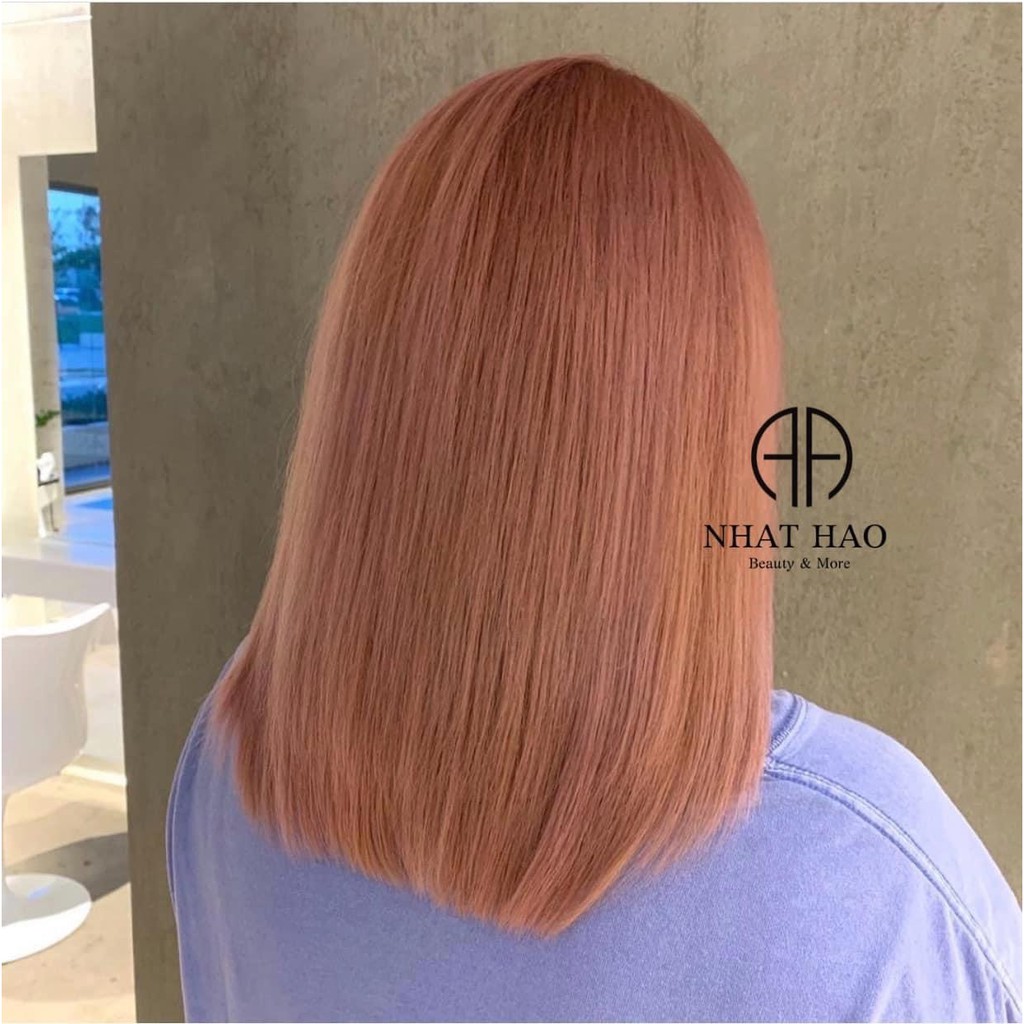 Một bộ thuốc nhuộm tóc màu Vàng hổ phách (tặng kèm gang tay, oxy) màu bền 6 tháng, có hướng dẫn sử dụng