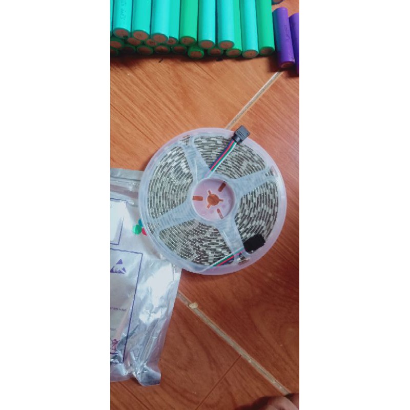 Led dán RGB 12V Cuộn 5 mét