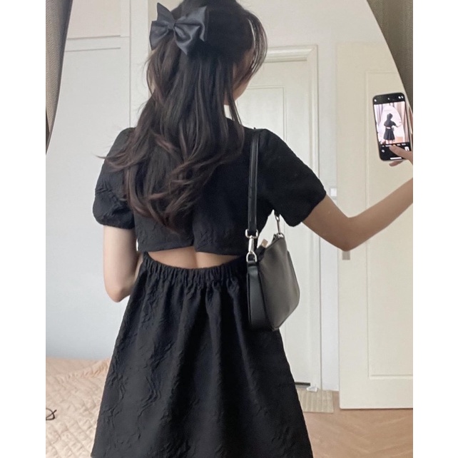 Váy Xếp Ly Eo Hở Lưng Chun Sau, Đính Khuy Ngọc Tiểu Thư ảnh thật Kaylee | BigBuy360 - bigbuy360.vn