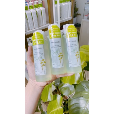 Nước Cân Bằng Mamonde Làm Sạch &amp; Dịu Da Cho Da Mụn Centella Trouble Toner 150ml