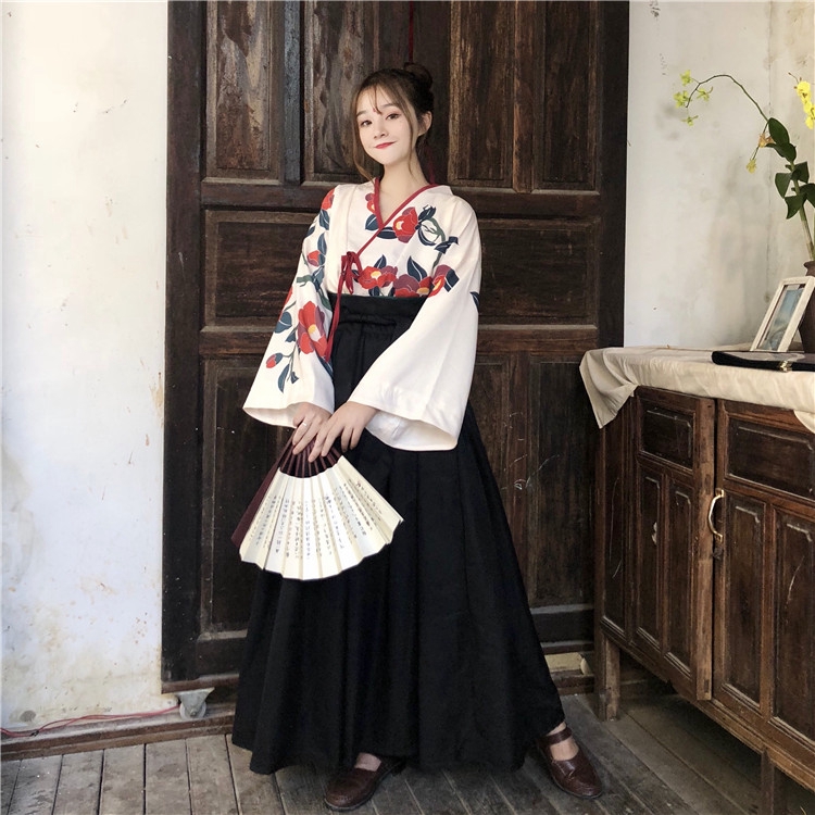 Áo khoác Kimono cách tân mềm mại phong cách Nhật bản | BigBuy360 - bigbuy360.vn