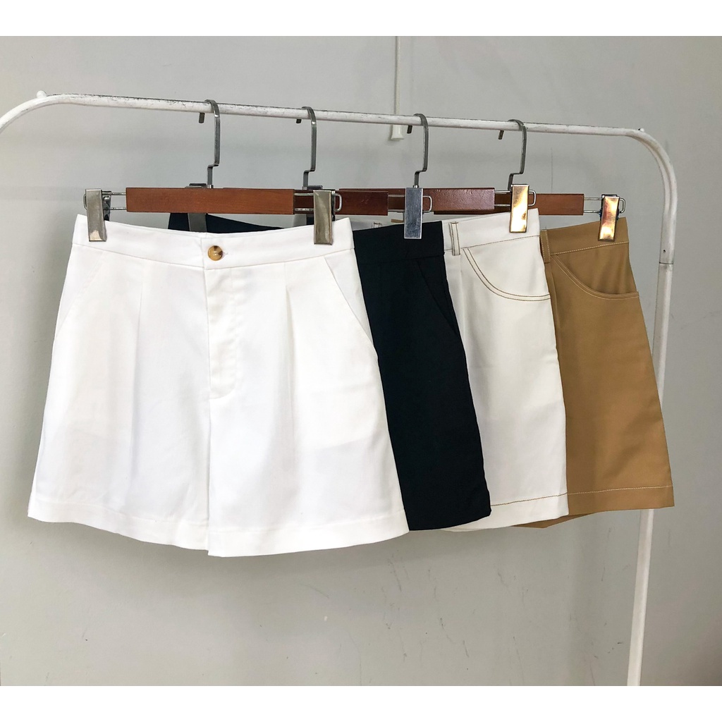 Quần shorts kaki nữ chất co giãn nhẹ. Lưng cao form chữ A đáy vừa không ngắn
