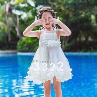 Combo 2 váy + 2 áo +1 quần bò của bạn hoa nguyễn