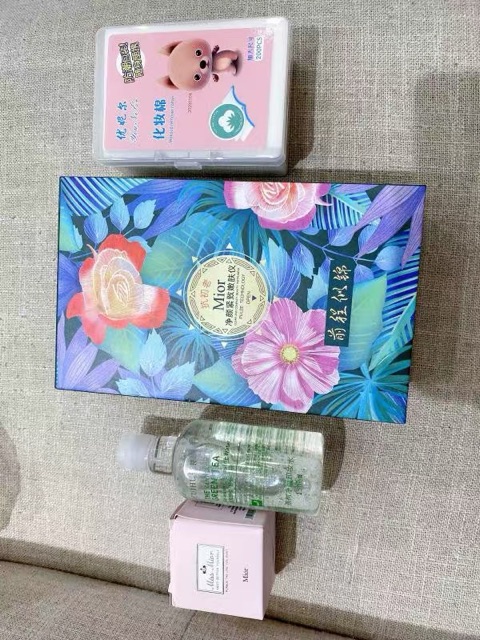 (Có sẵn) (Bảo hành 1 đổi 1)Máy chăm sóc da mặt Mior R12 tặng kèm đế máy | BigBuy360 - bigbuy360.vn