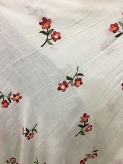 Vải Linen chất đẹp thêu kĩ