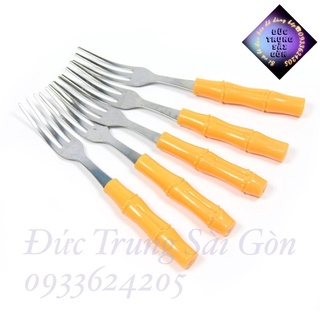 Bộ 10 nĩa ăn trái cây hình trúc