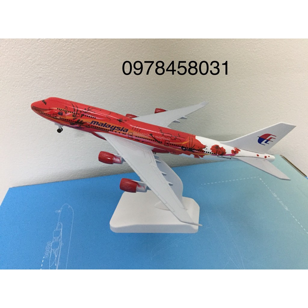 Mô hình máy bay các hãng hàng không 20cm(Mô hình máy bay+ đế trưng bày)