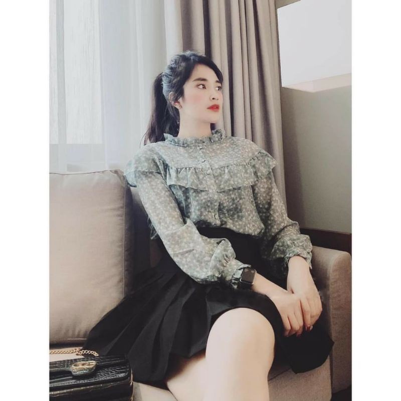 Áo xanh hoa nhí cúc bọc | BigBuy360 - bigbuy360.vn