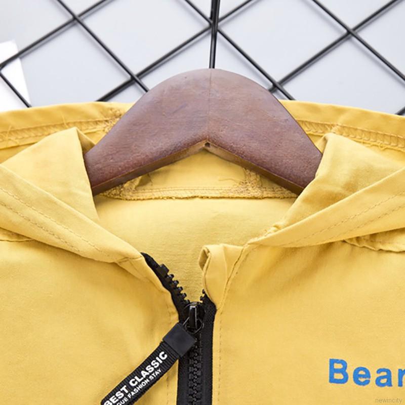 Áo khoác có dây khóa kéo họa tiết chữ thời trang Hàn dành cho bé