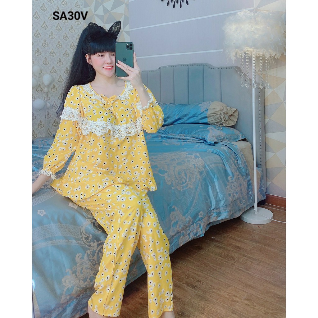 BỘ MẶC NHÀ HOA CÚC TRẮNG TAY BO DÀI VIEENF REN TRẮNG 260620 | BigBuy360 - bigbuy360.vn