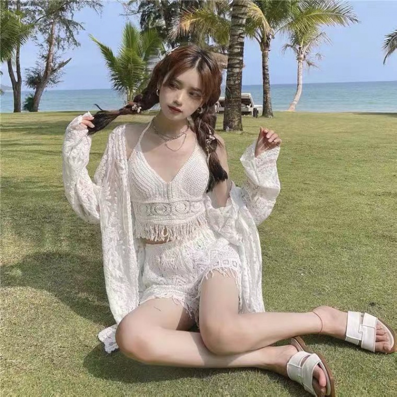 Bộ Đồ Bơi Ba Mảnh Áo Cổ Yếm Hở Lưng + Quần Dệt Kim Thời Trang Đi Biển Mùa Xuân Cho Nữ
